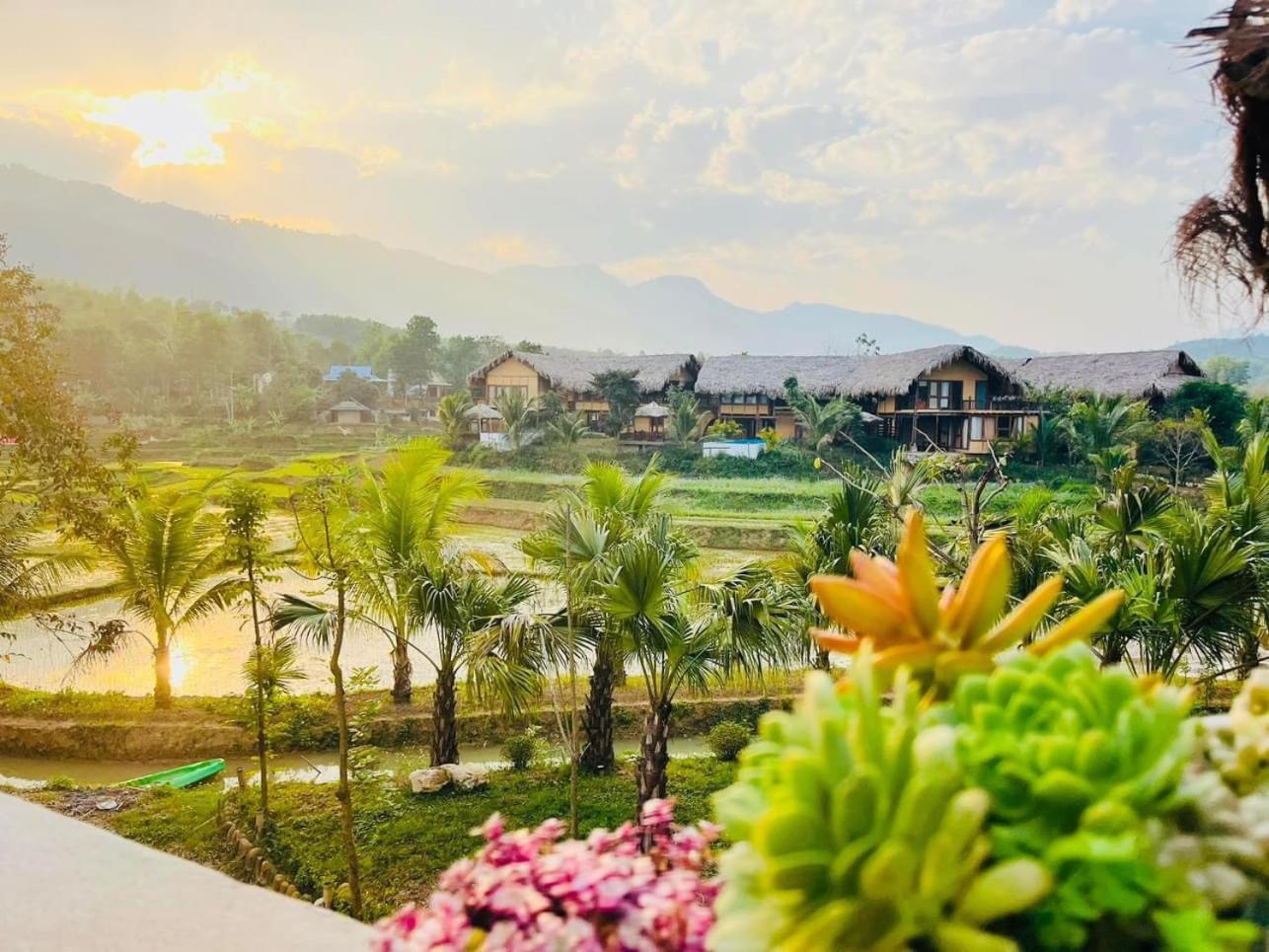 Mai Chau Onsen Retreat Hotel Bagian luar foto